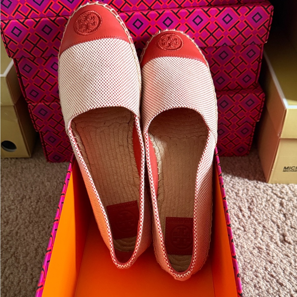 Tory Burch Rusty Knot Espadrilles 🎁